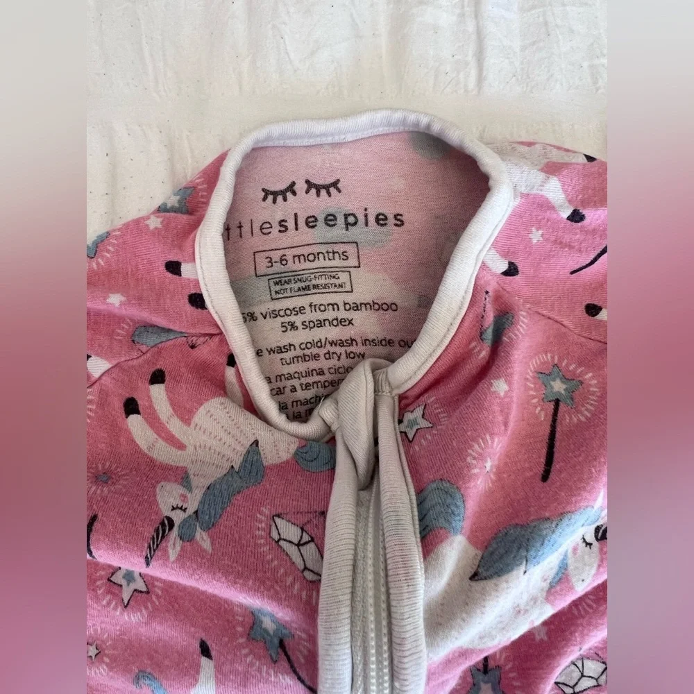 Little Sleepies Unicorn Zippy Pajamas 6-12M - Picture 5 of 7